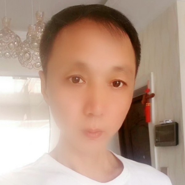 阳光思羽的照片