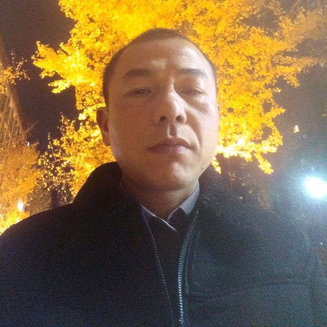 画板浅吻灵巧的照片