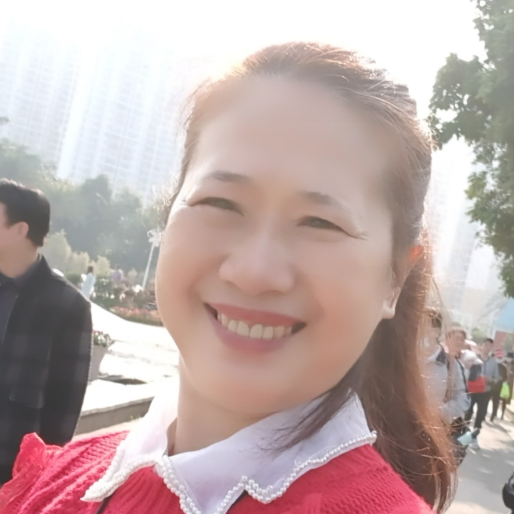 陆小敏的照片