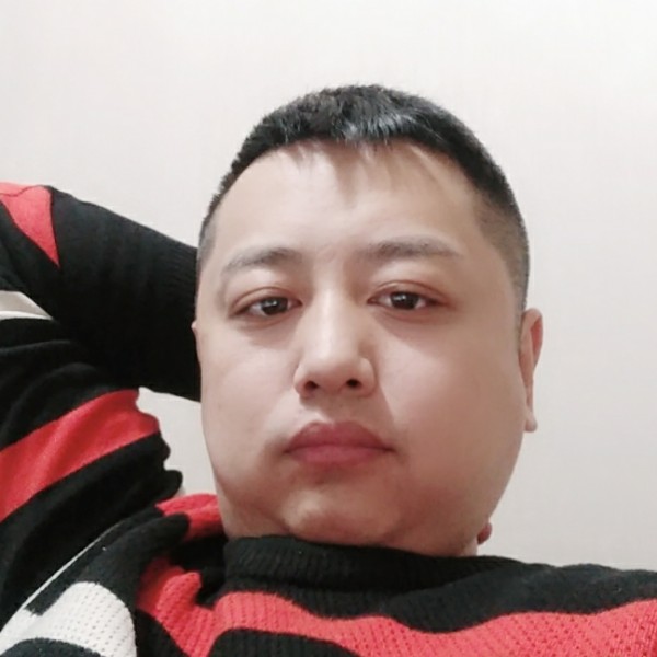 史帅的照片