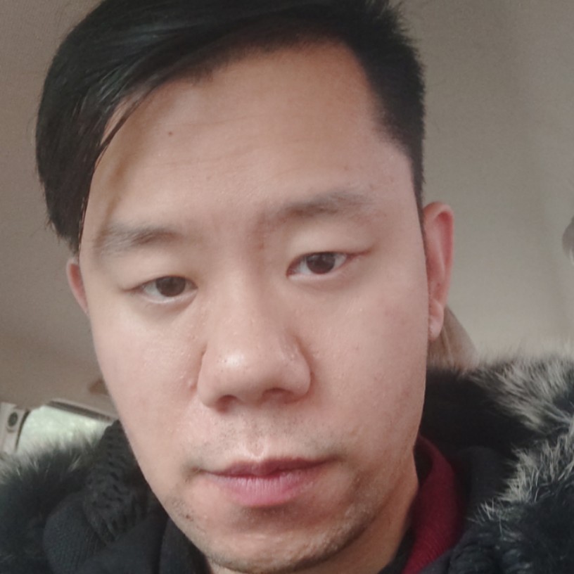 温柔的宅男的照片