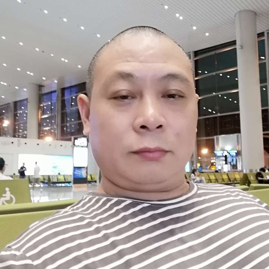 裙子笑机灵的照片