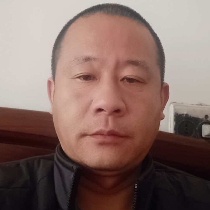 异情恠龍的照片