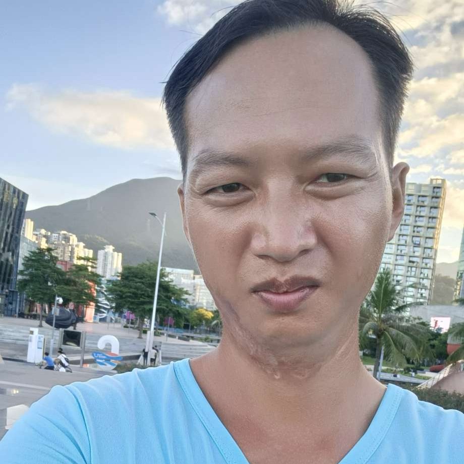 安详和逐风的照片