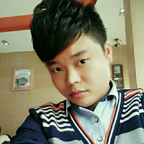 忧郁回首花魂的照片