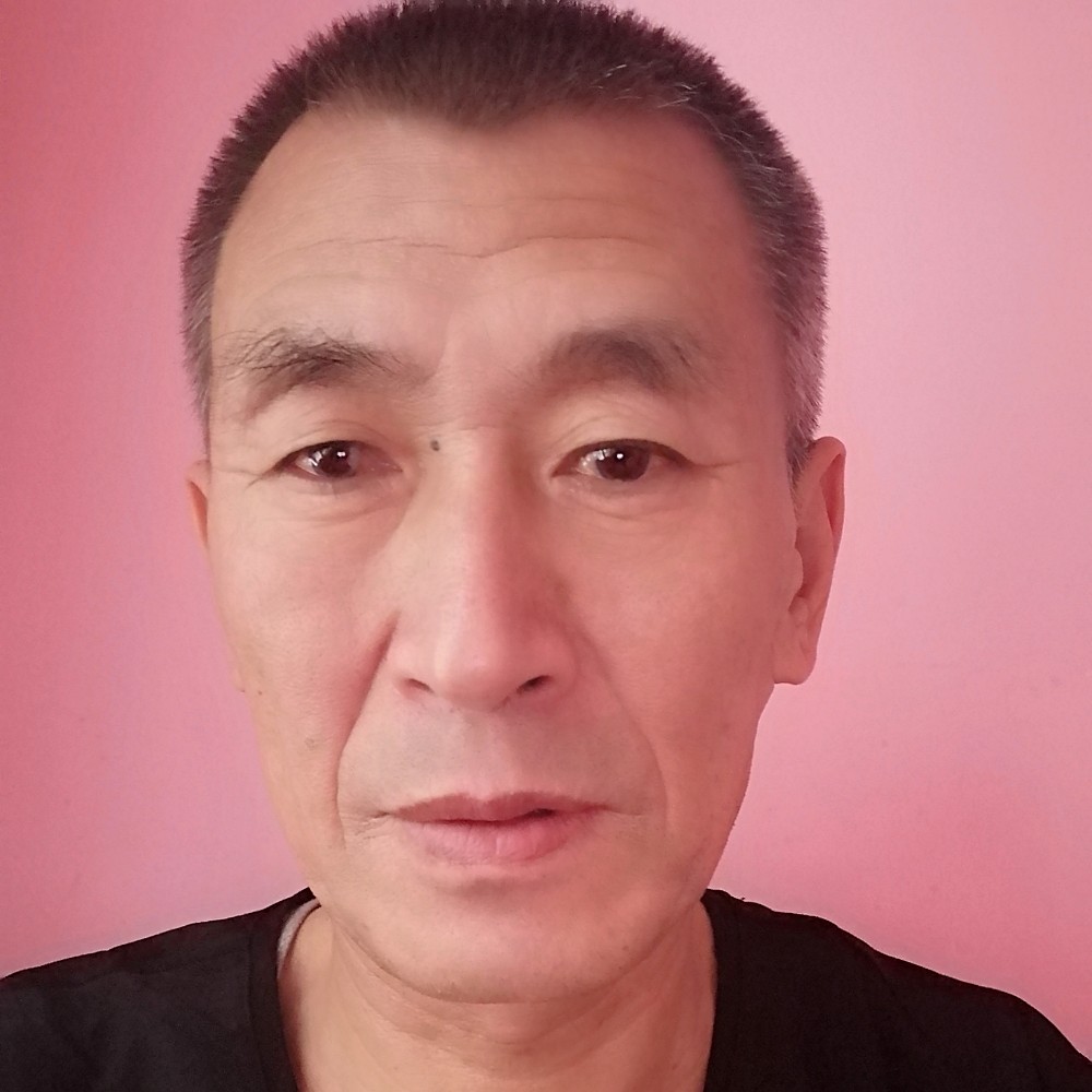 酷酷那小蜜蜂的照片
