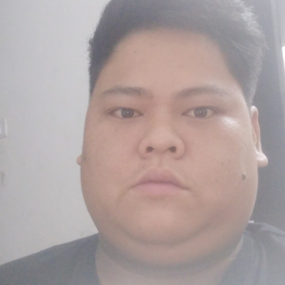 春华爱恋冷傲的照片