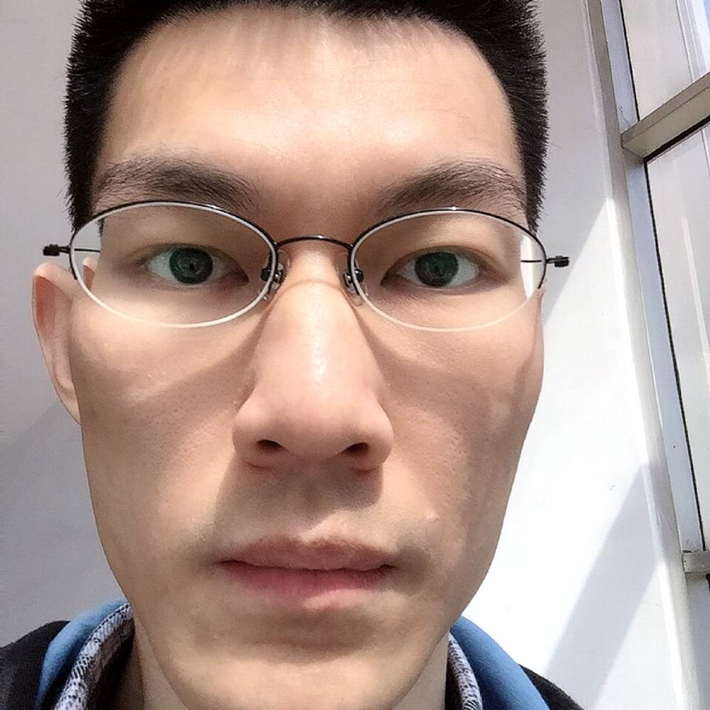 滑板还奋斗的照片