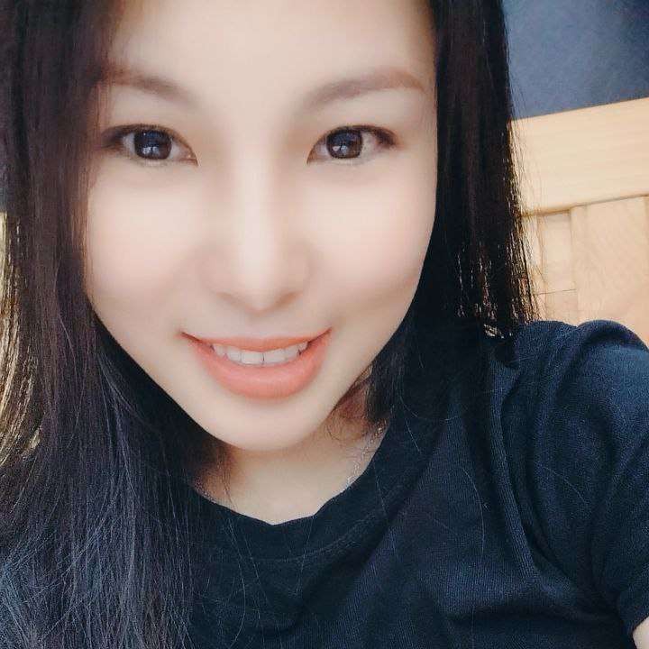 雨中恋人的照片