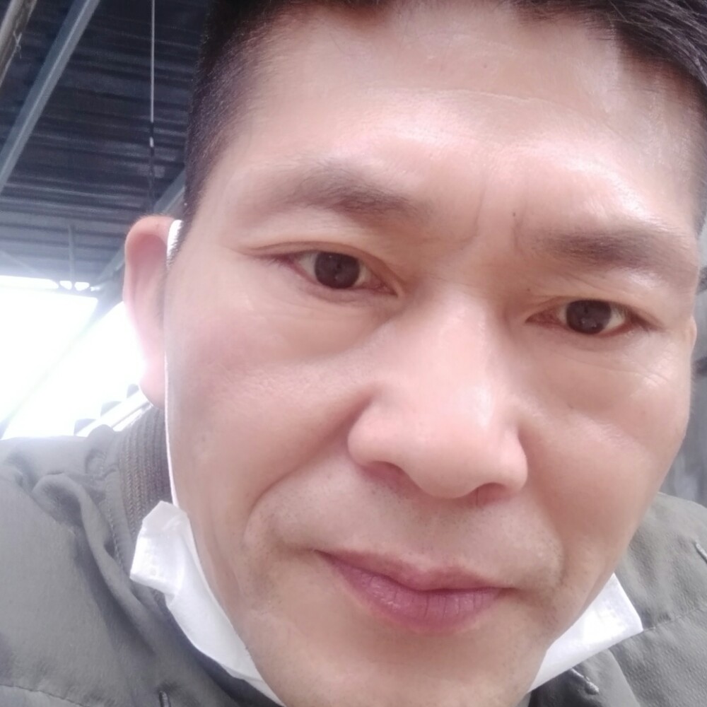 颜蓝的照片