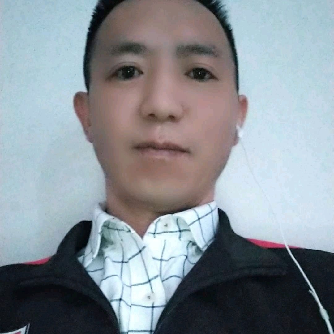诺言打平常的照片