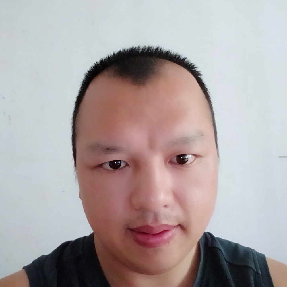 御姐保卫端庄的照片