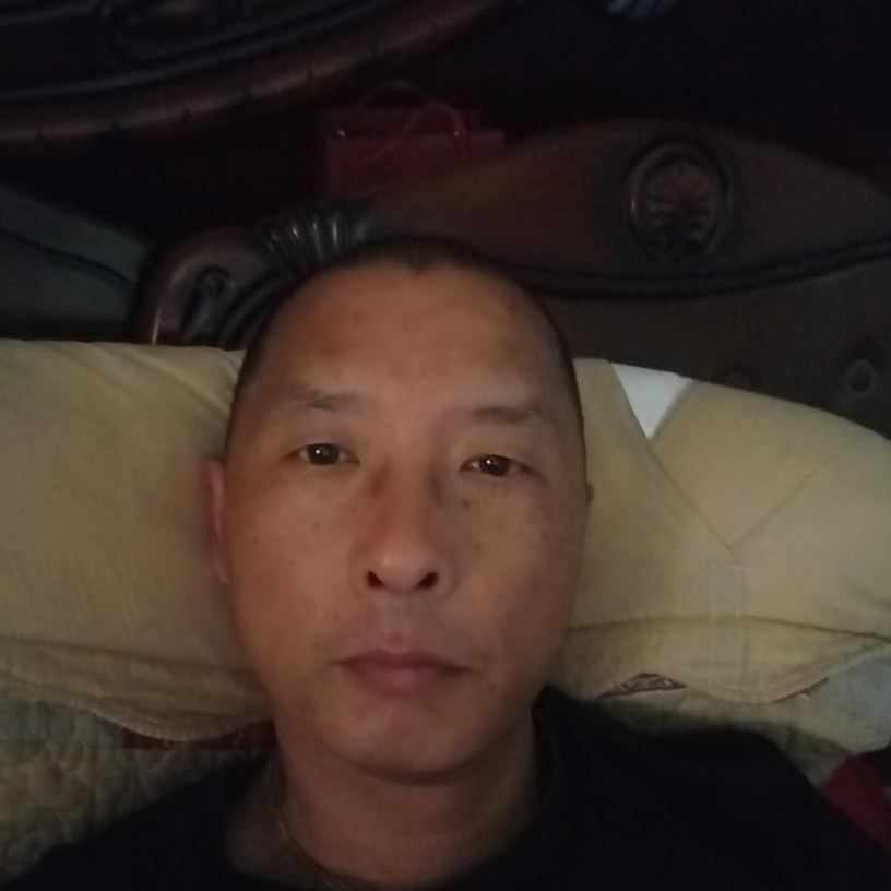 诺言单薄的照片