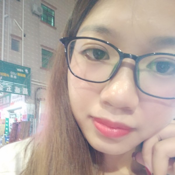 秋风艾美儿的照片