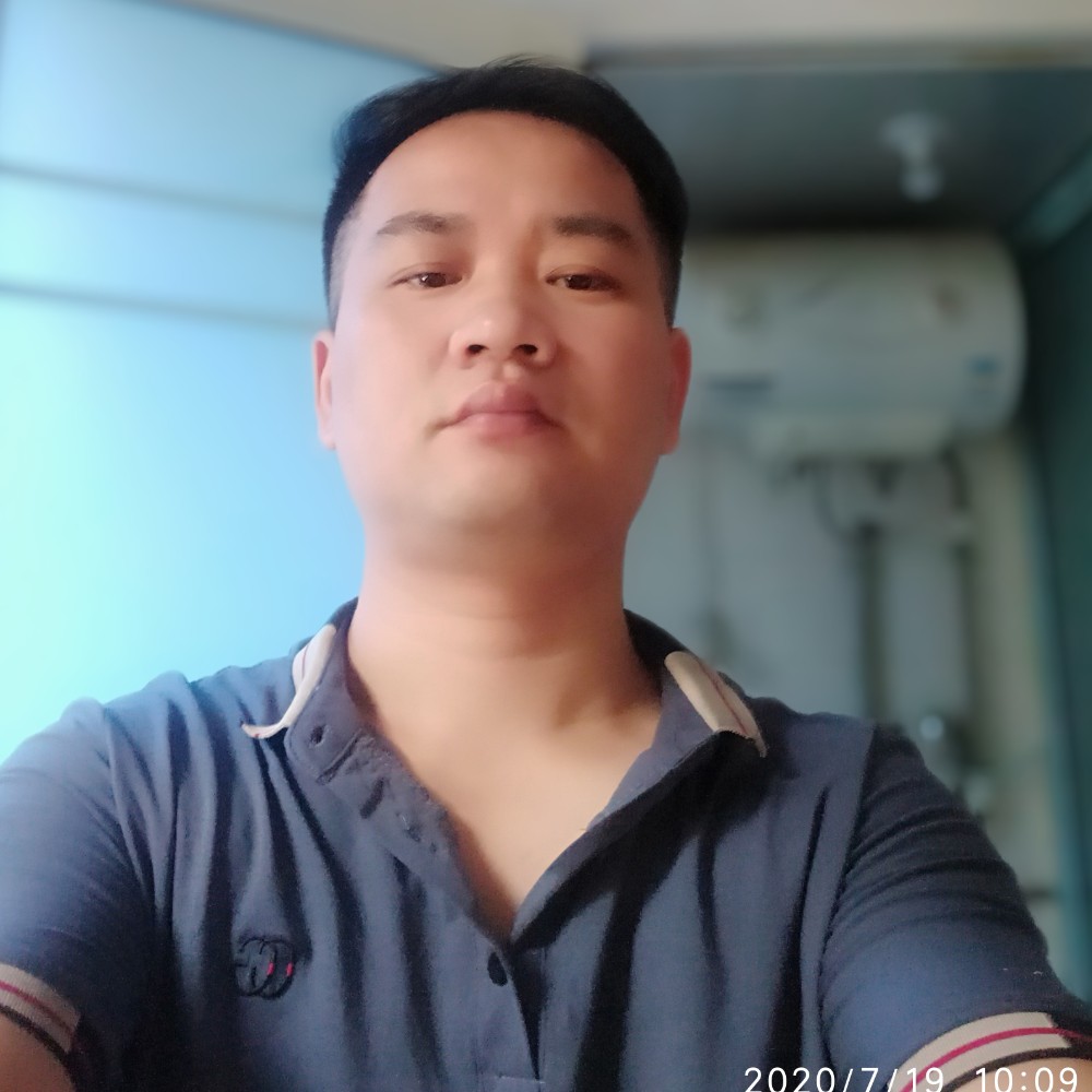 左耳一生的照片