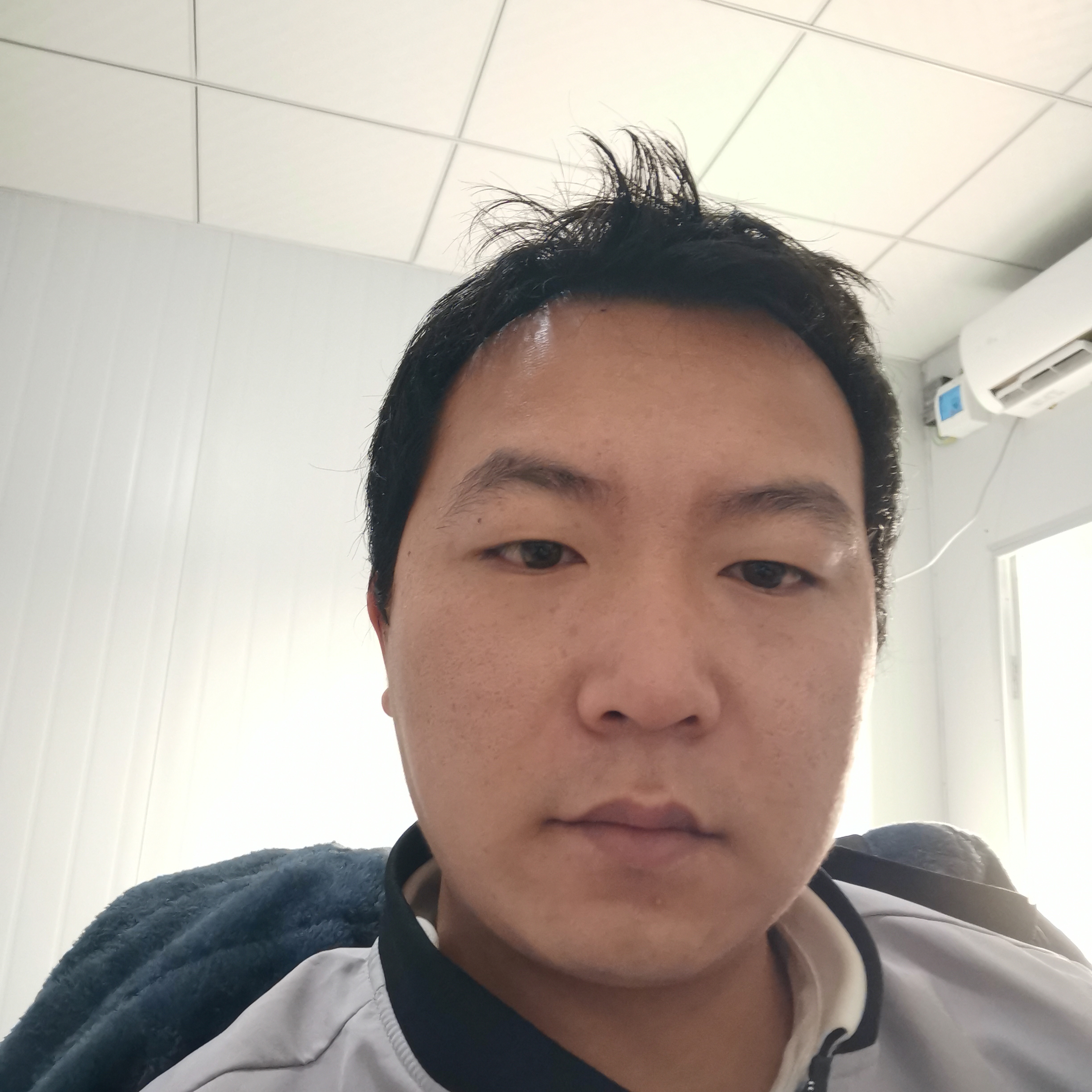 翩飞蹙眉时光的照片