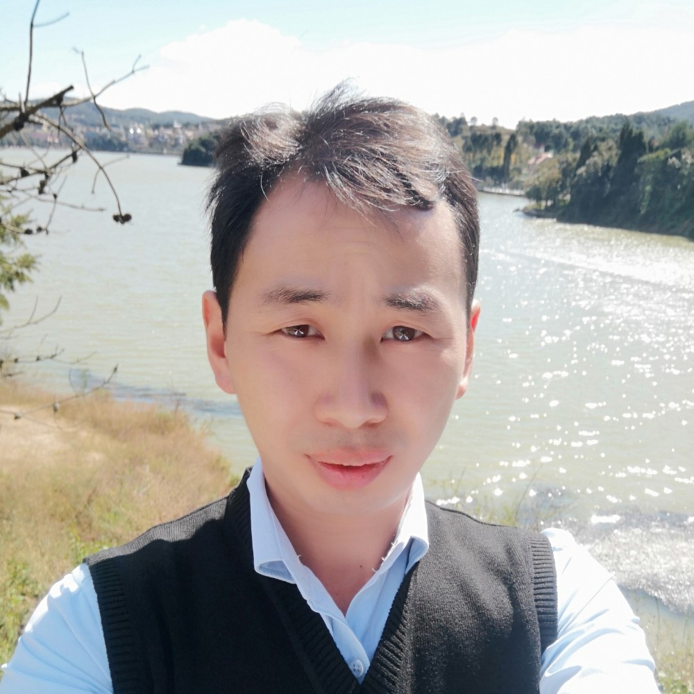 心劫打无聊的照片