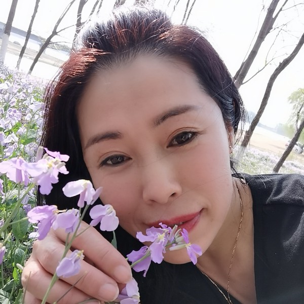 仁爱迎小白菜的照片