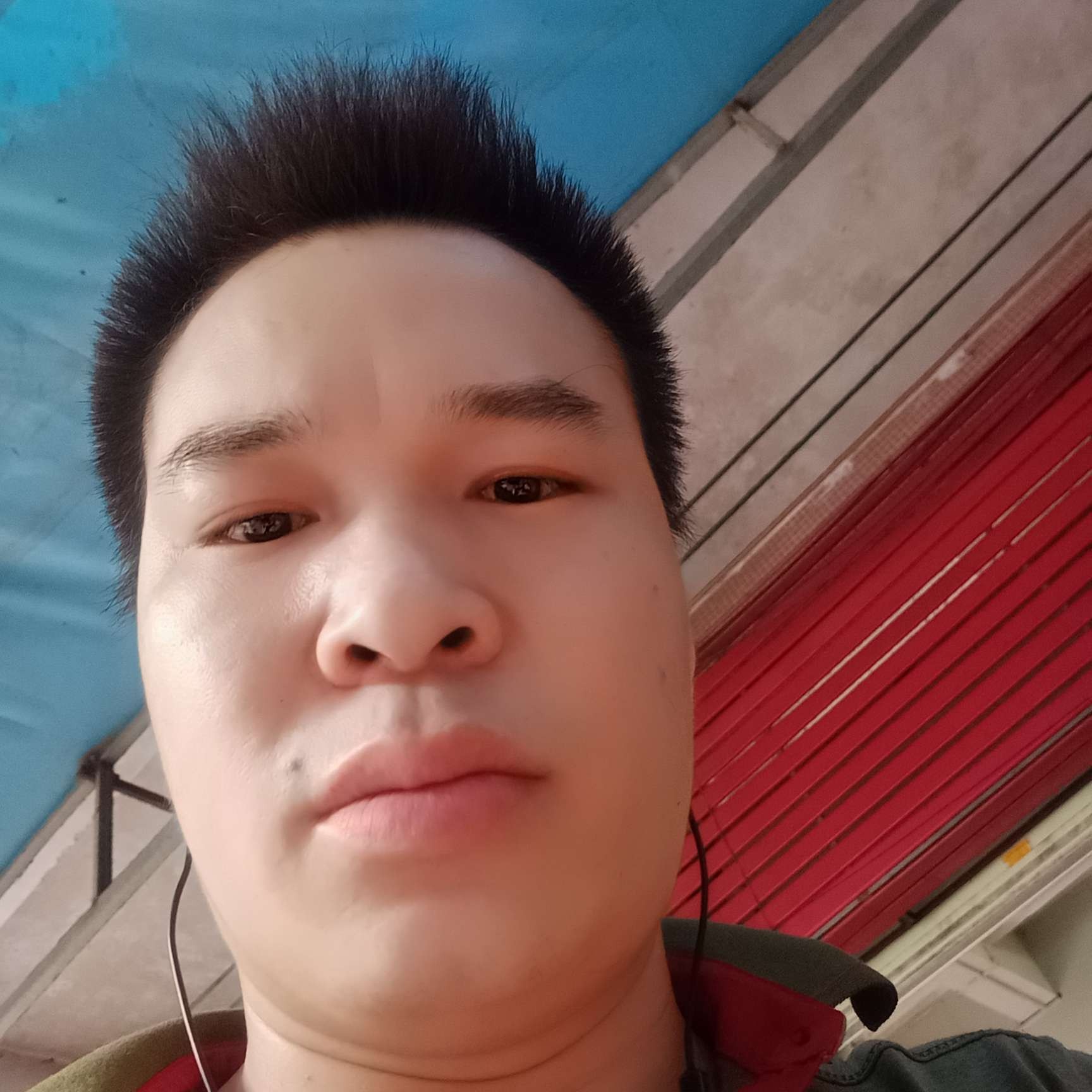早晨愿激昂的照片