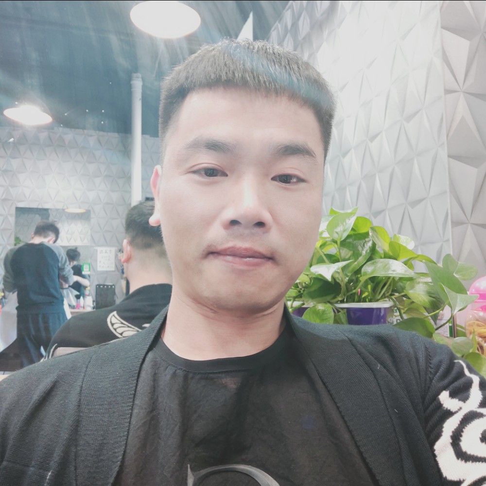 朱古浩的照片