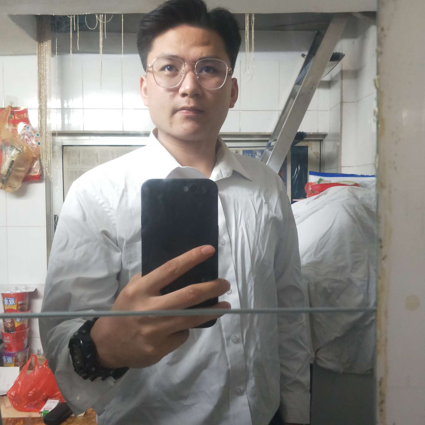 潇洒有钢笔的照片