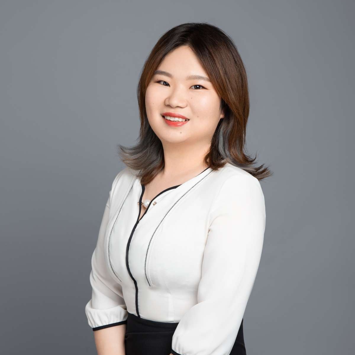 八字没一撇小姐的照片