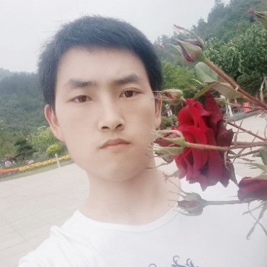 樱桃怕孤单的照片