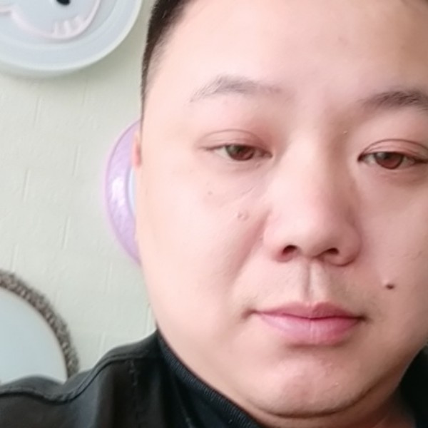 夕阳西下丶近黄昏的照片