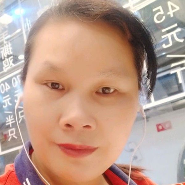 可爱的宝贝。的照片