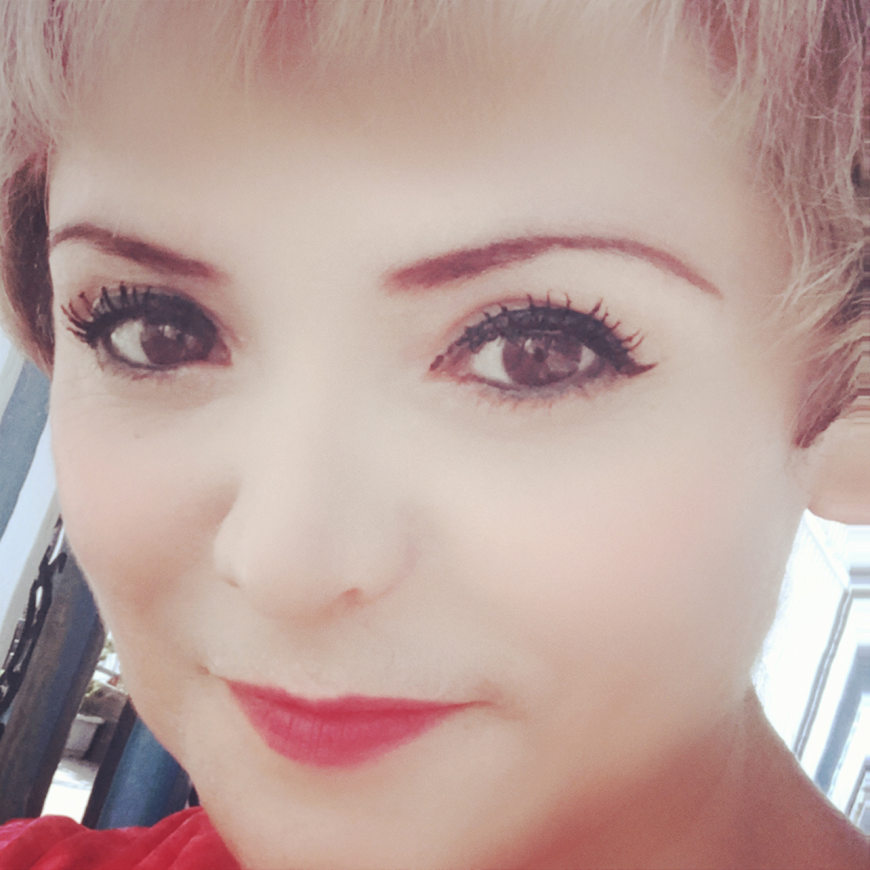 缱绻爱耍酷的照片