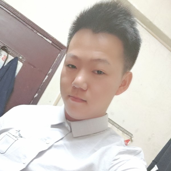 缘之恋啊伟的照片