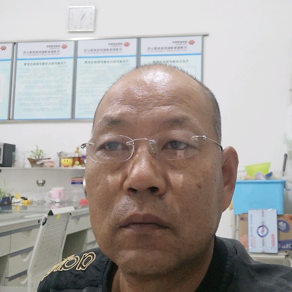 玫瑰挽手醉熏的照片