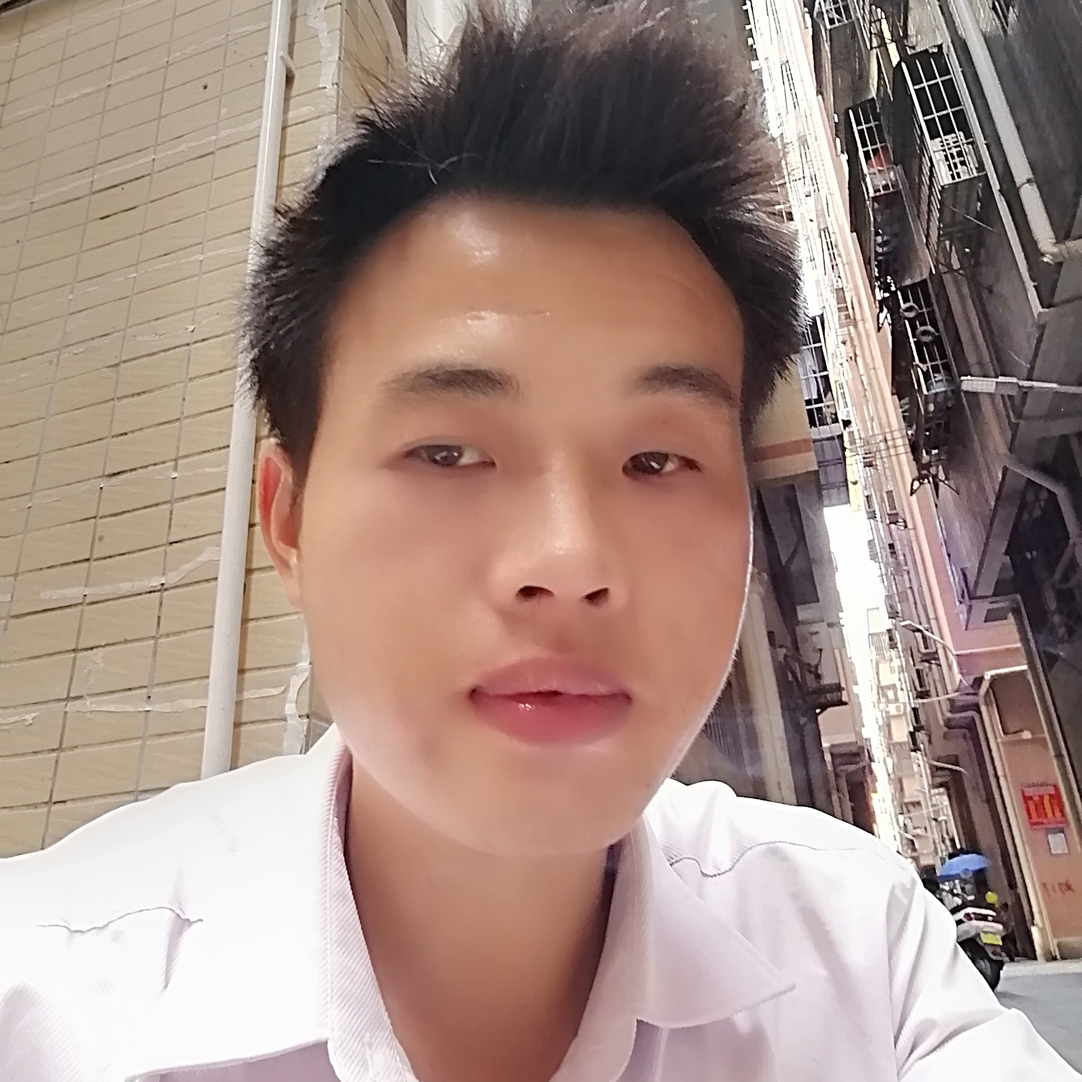 huang稳的照片