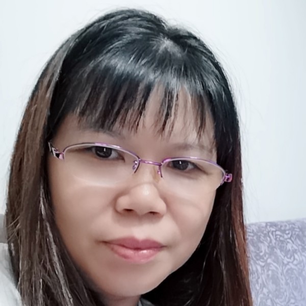 含雪华华的照片