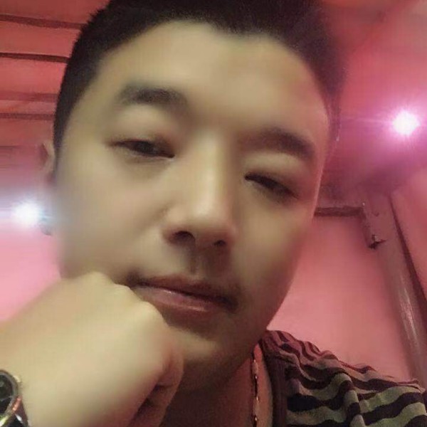 醉无悔的照片