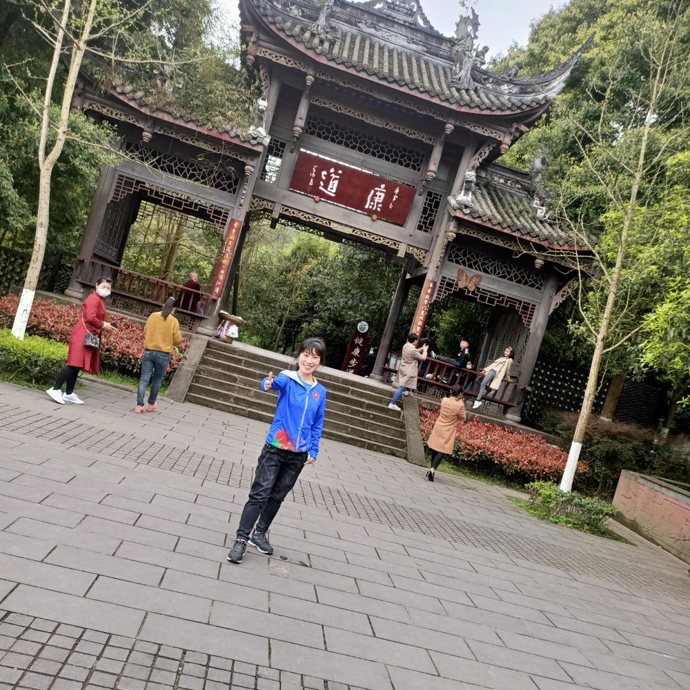 开心就好知足常乐的照片