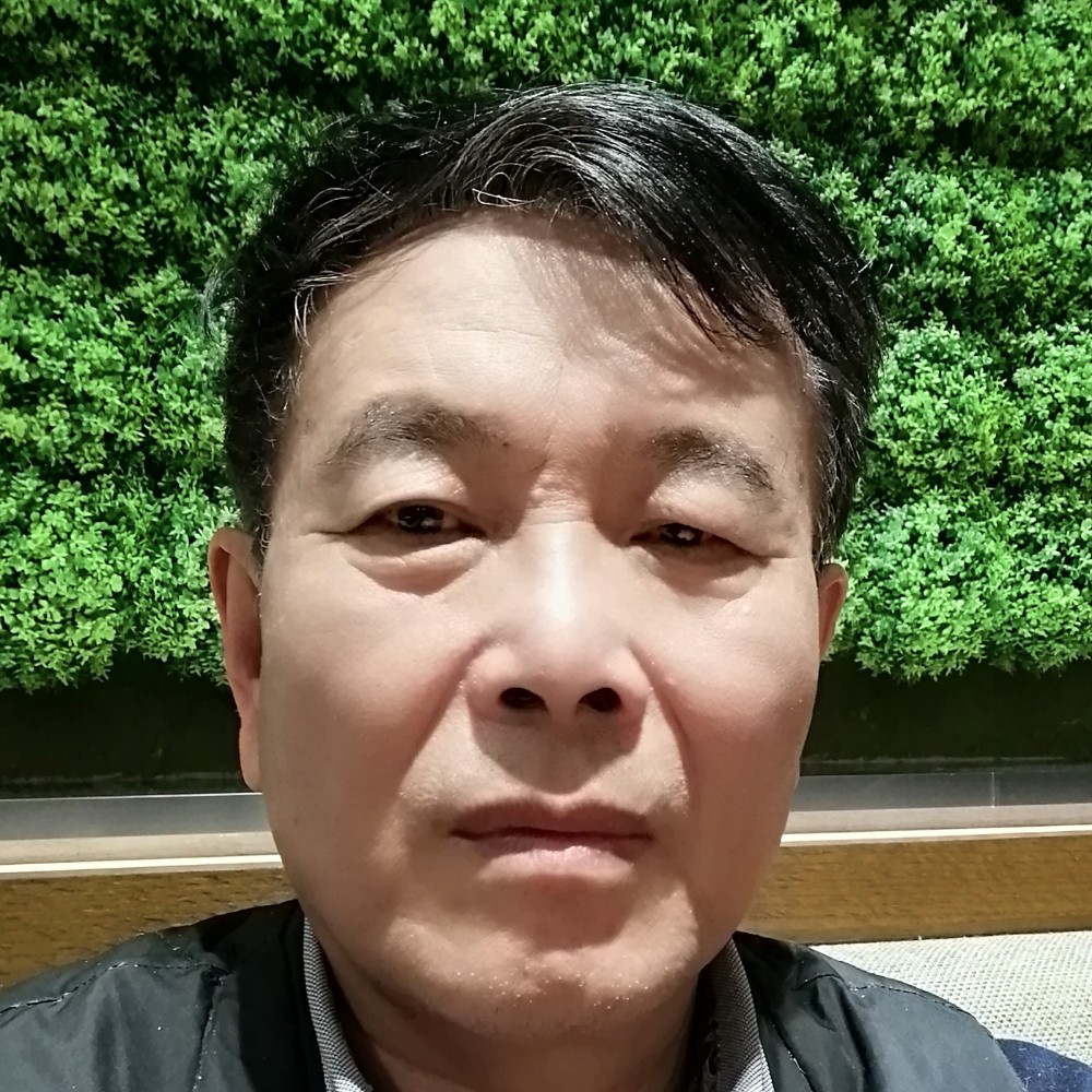 开放睫毛的照片