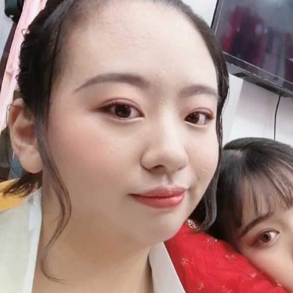 吴小凡520的照片