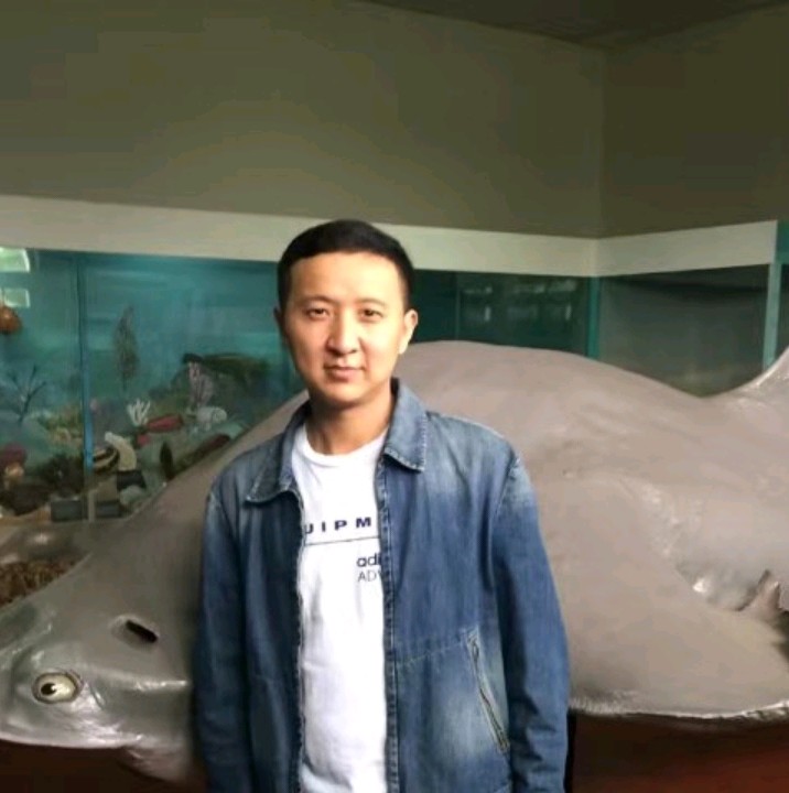 内向凝眸余溫的照片