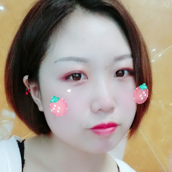 爱吃橙子li的照片