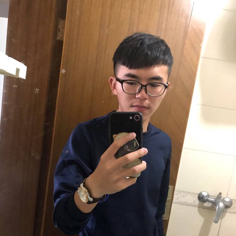 辉辉哈哈的照片