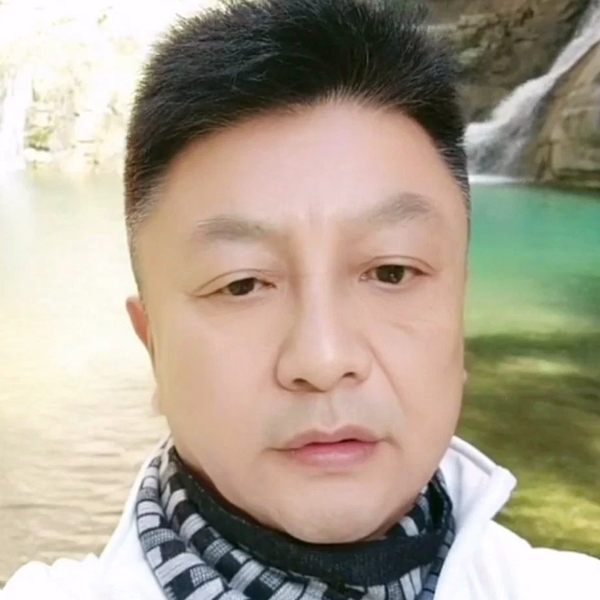 津城杰哥的照片