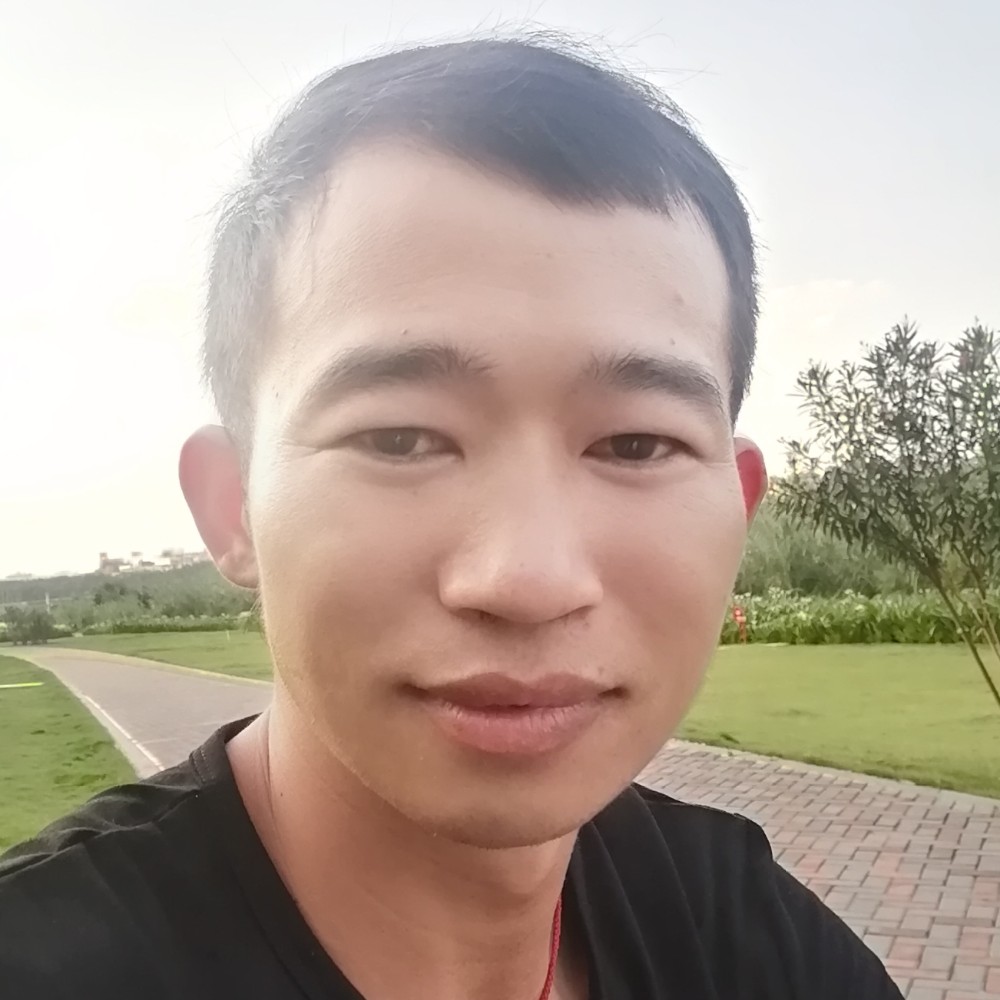木子李小李的照片