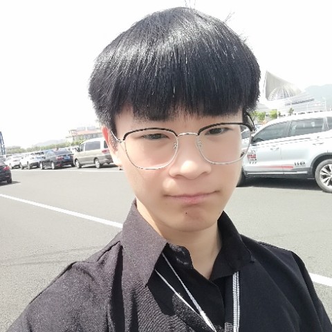莫丶失的照片