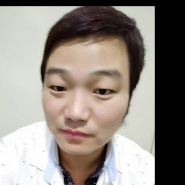 迷了路的男人的照片