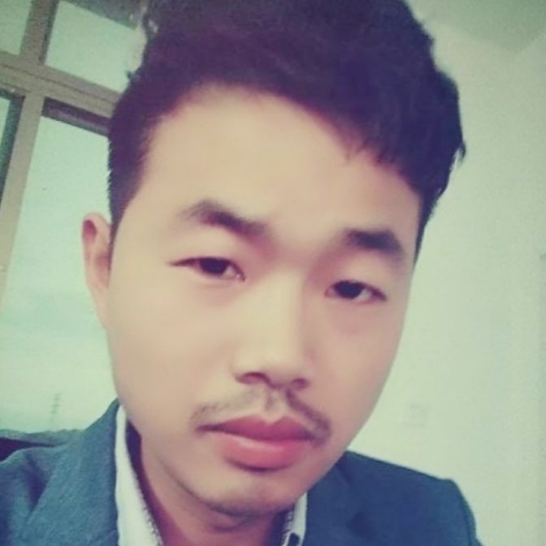 可靠服饰的照片