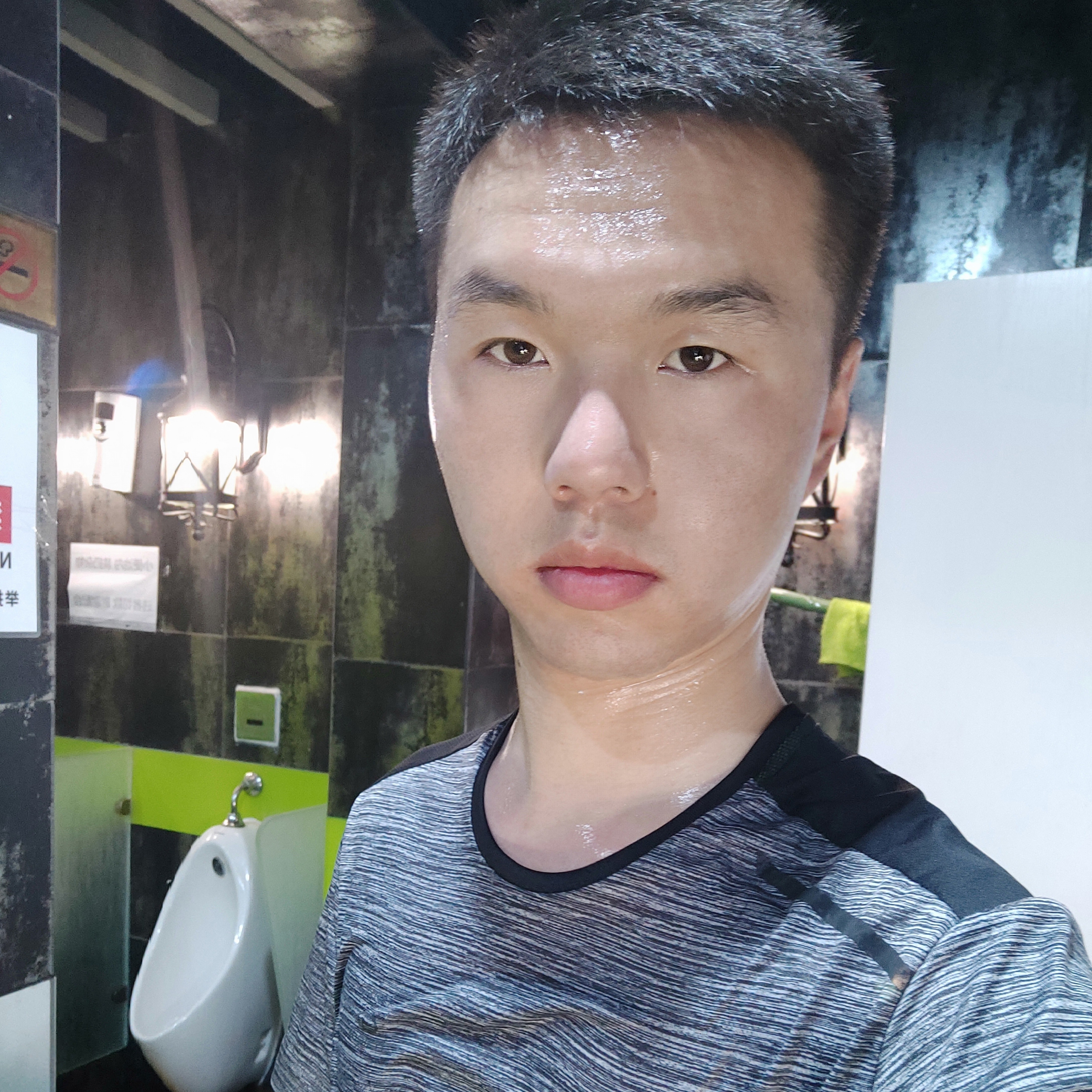 舒服等待小懒虫的照片