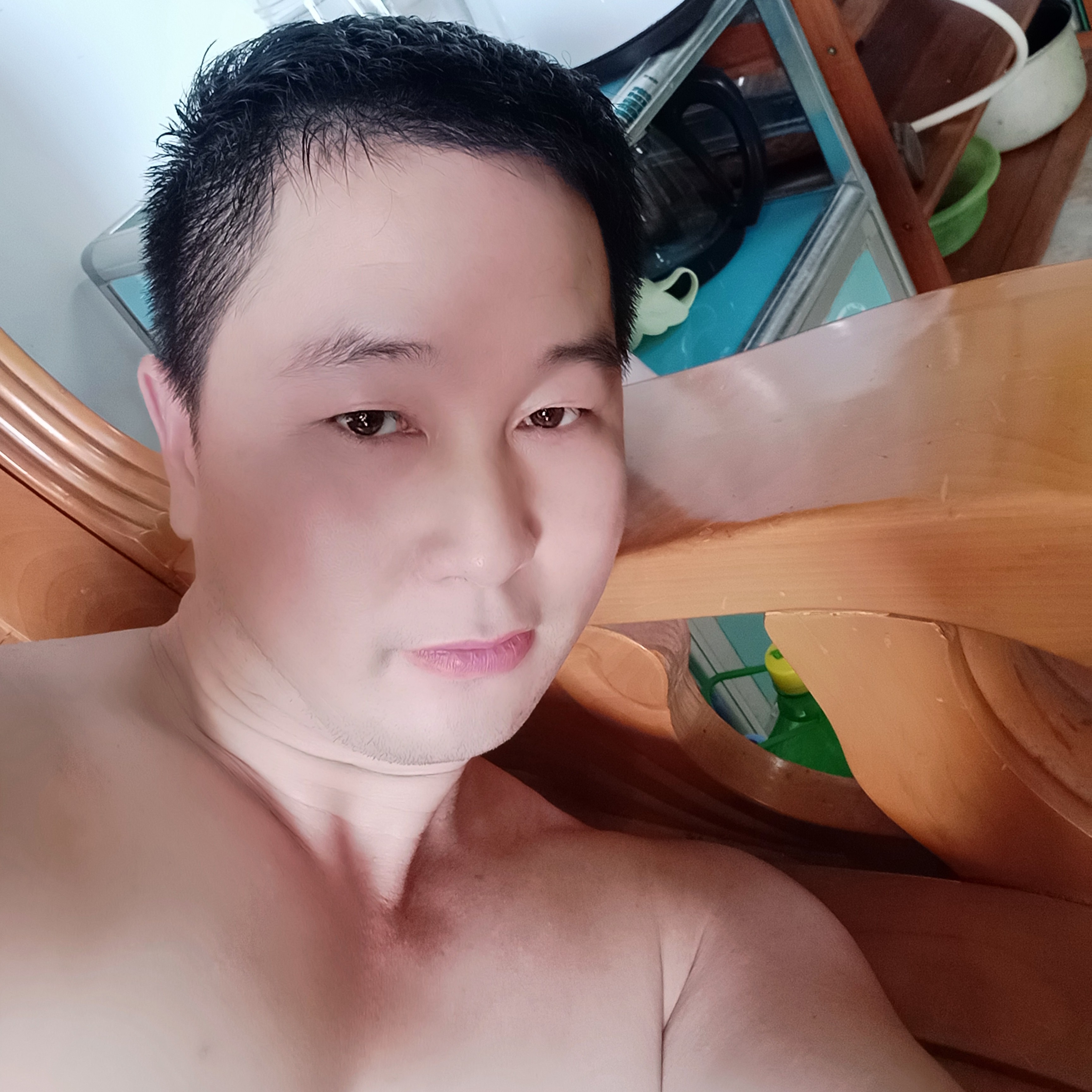 现代洞宾的照片
