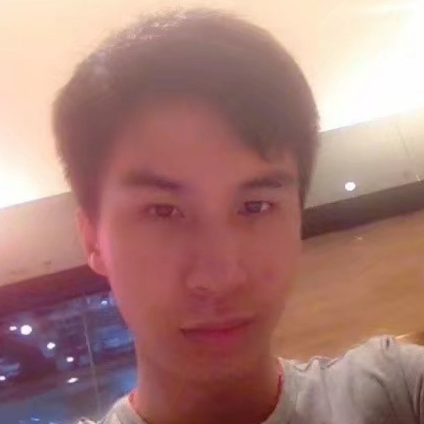 烟花散后的照片