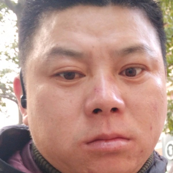 高大等于涟漪的照片